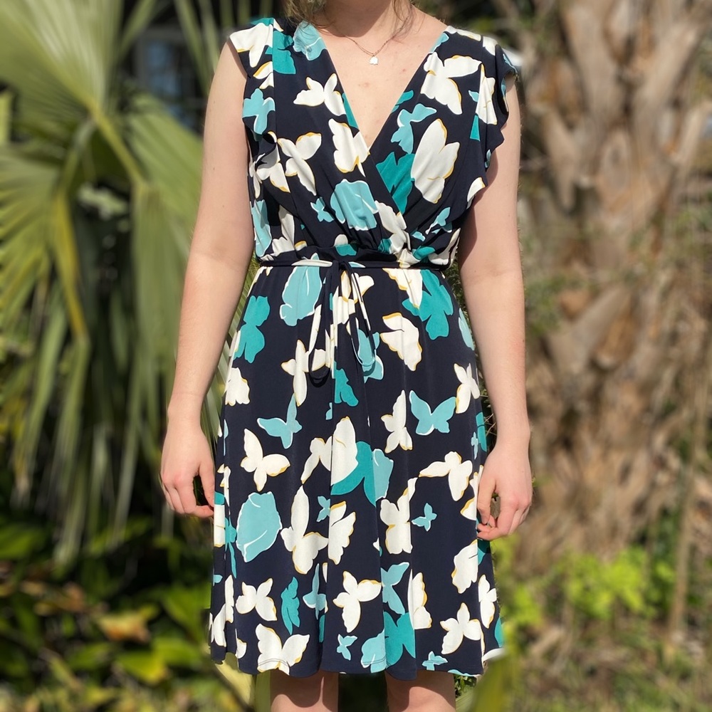 Ann Taylor | Mini | V neck dress | Butterfly Print